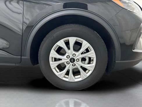 Used 2024 Ford Escape Active w/ Cold Weather Package FWD image 11