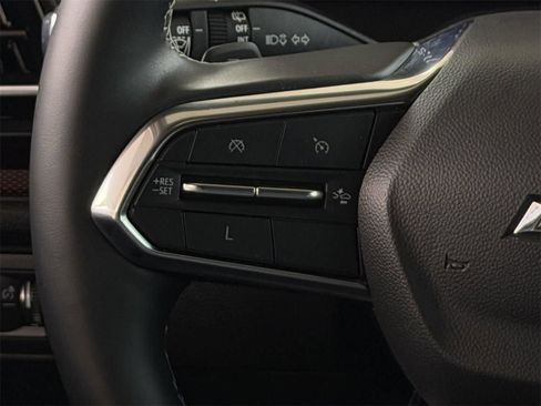 Certified 2024 Chevrolet Traverse Z71 image 14