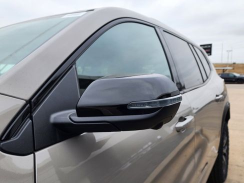 New 2026 GMC Acadia AT4 w/ Luxury Package image 12