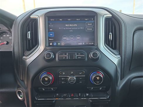 Used 2019 Chevrolet Silverado 1500 LT w/ All-Star Edition image 32