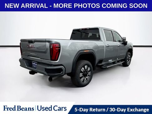 Used 2025 GMC Sierra 2500 Denali w/ Denali Reserve Package AWD/4WD image 7