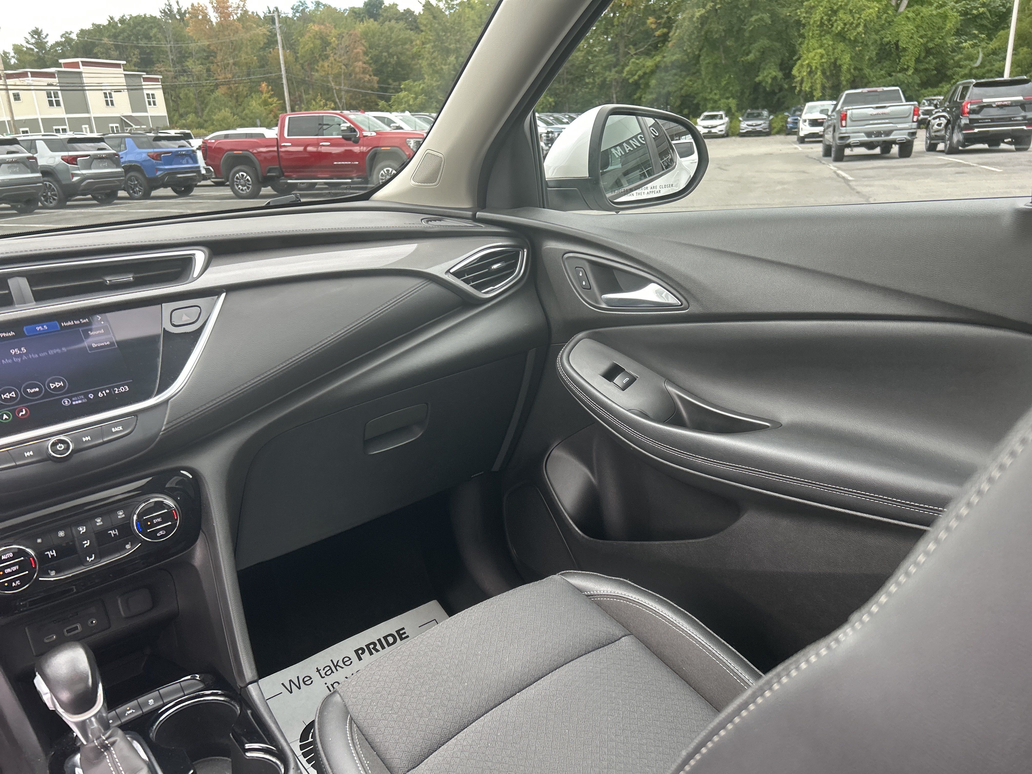 Used 2021 Buick Encore GX Select w/ Advanced Technology Package AWD/4WD image 30