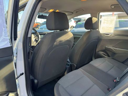Used 2021 Hyundai Accent SE image 13