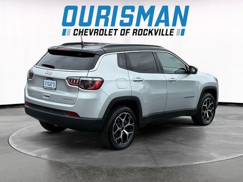 Used 2025 Jeep Compass Limited AWD/4WD image 6