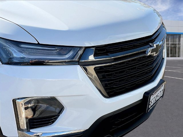 Certified 2023 Chevrolet Traverse LS w/ Midnight/Sport Edition FWD image 36
