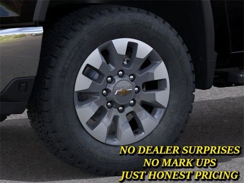 New 2026 Chevrolet Silverado 2500 LT w/ Texas Edition image 9