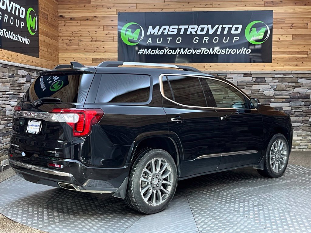 Used 2022 GMC Acadia Denali w/ Denali Technology Package AWD/4WD image 25