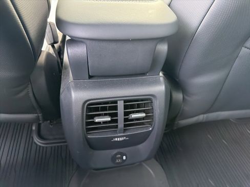 Used 2022 Ford Mustang Mach-E Premium image 16