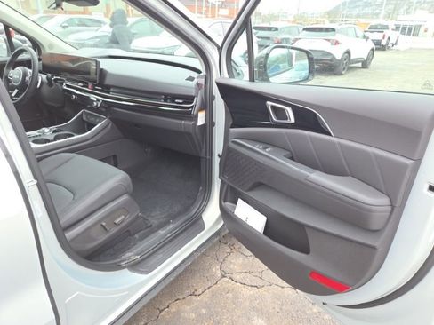 New 2026 Kia Carnival SX Prestige FWD image 14