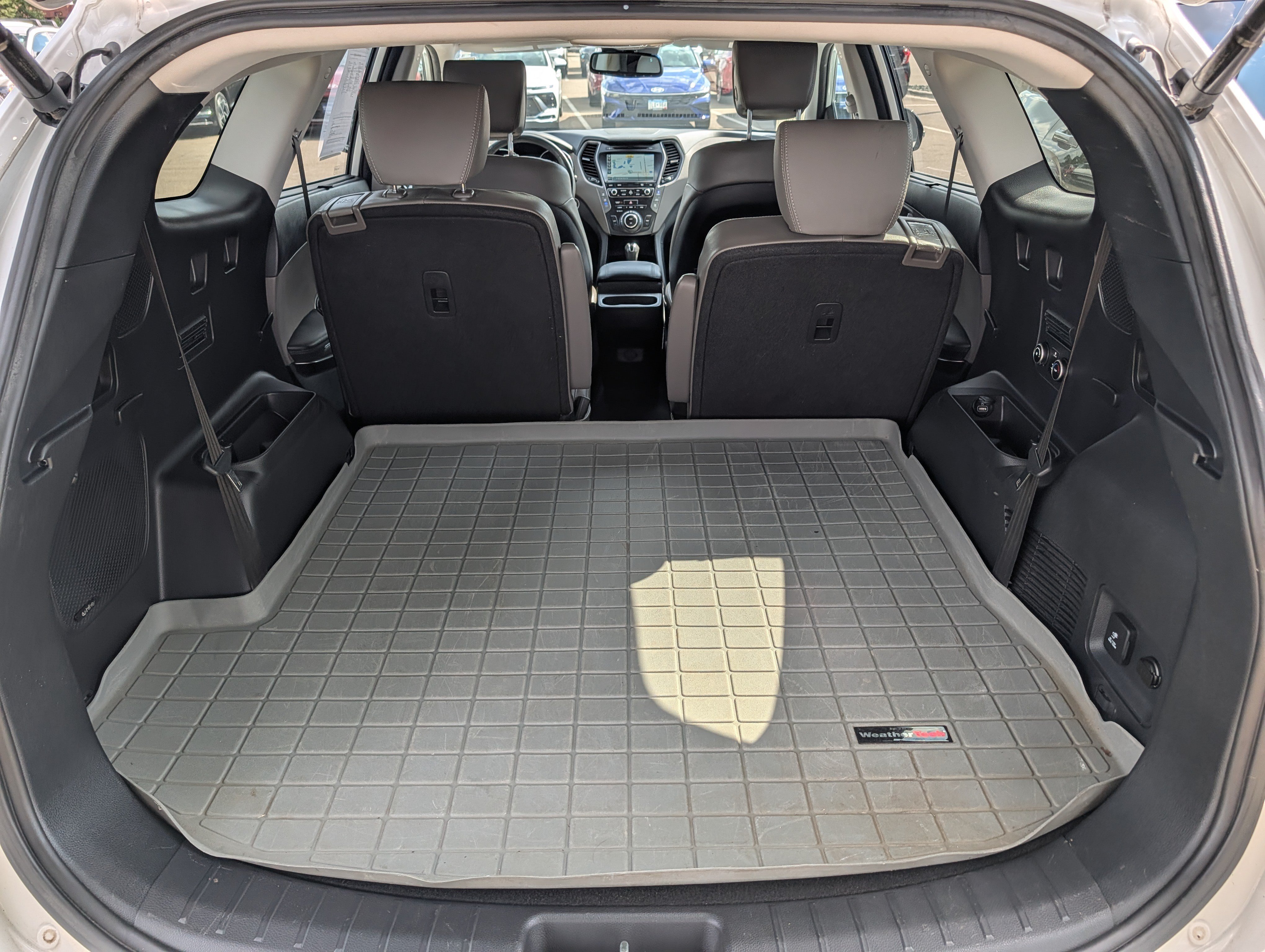 Used 2017 Hyundai Santa Fe Limited AWD/4WD image 18