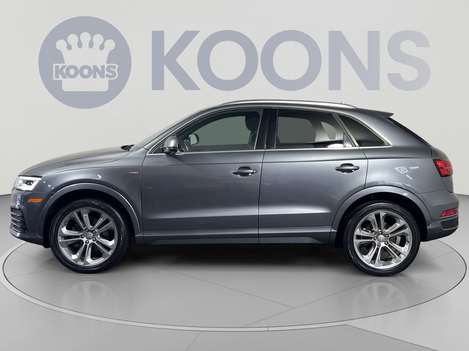 Used 2016 Audi Q3 2.0T Prestige w/ Prestige Package AWD/4WD image 2
