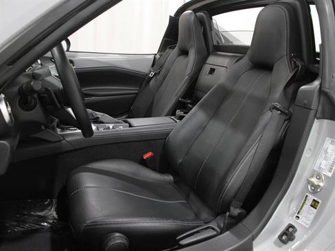 Certified 2025 MAZDA MX-5 Miata RF Grand Touring image 6