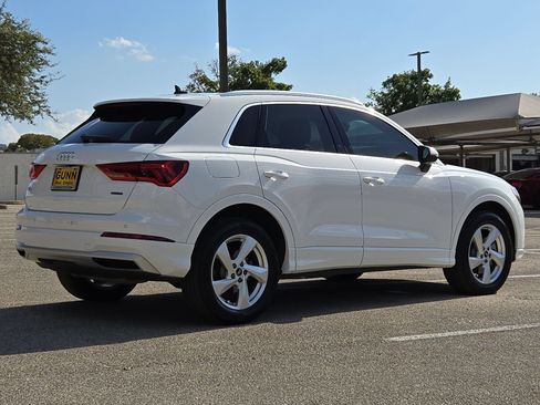 Used 2022 Audi Q3 2.0T Premium AWD/4WD image 3