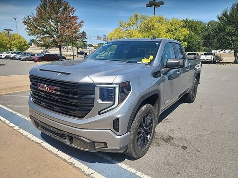 Used 2023 GMC Sierra 1500 Elevation AWD/4WD image 2