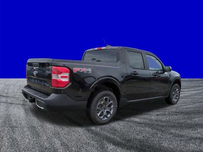 New 2025 Ford Maverick XLT w/ XLT Luxury Package