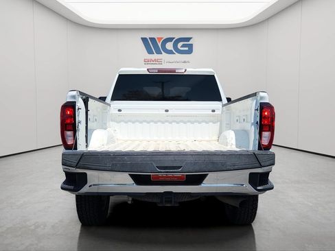 Used 2024 GMC Sierra 2500 SLE w/ SLE Convenience Package AWD/4WD image 11