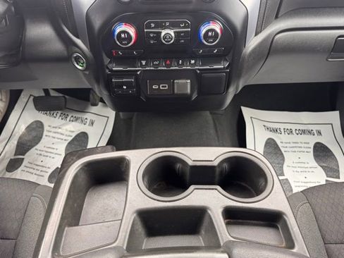 Used 2023 GMC Sierra 3500 SLE w/ SLE Convenience Package image 17