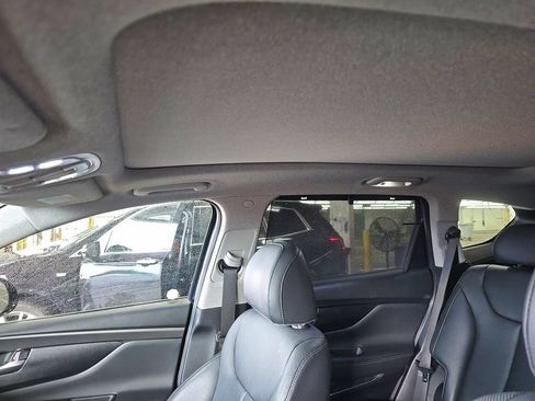 Used 2019 Hyundai Santa Fe AWD image 15