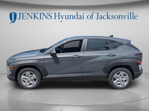New 2026 Hyundai Kona SE FWD image 6