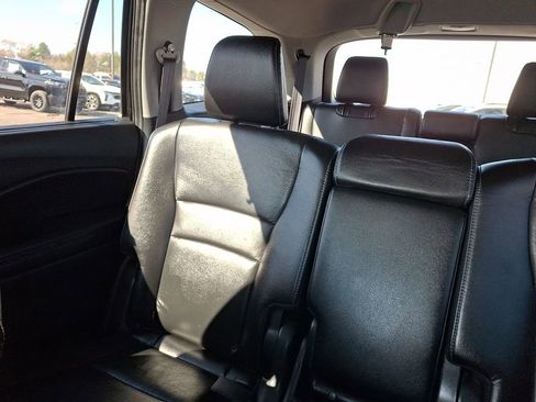 Used 2021 Honda Pilot Special Edition image 19