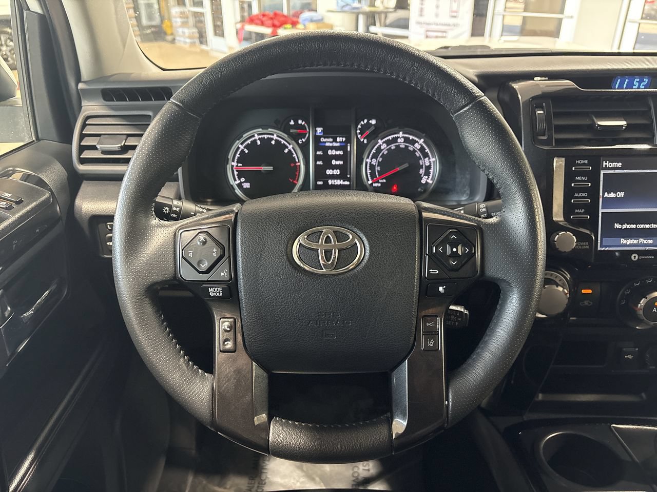 Used 2021 Toyota 4Runner TRD Off-Road Premium AWD/4WD image 14