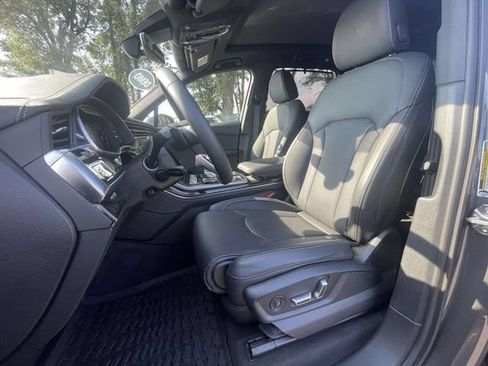 Used 2026 Audi Q7 3.0T Prestige w/ Prestige Package AWD/4WD image 17