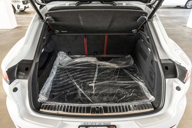 Used 2023 Porsche Cayenne Turbo AWD/4WD image 69