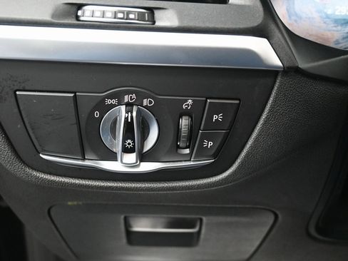 Used 2023 BMW X3 xDrive30i image 23