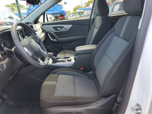 New 2025 Chevrolet Blazer LT image 10