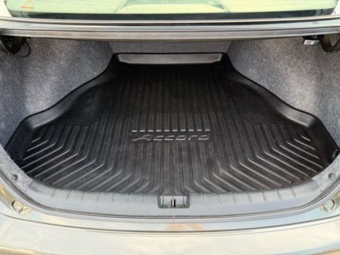 Used 2015 Honda Accord EX-L image 24