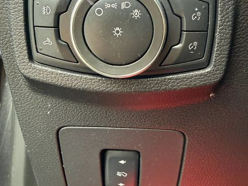 Used 2015 Ford F150 XLT w/ Equipment Group 302A Luxury AWD/4WD image 27