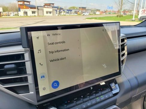 New 2026 Toyota Tundra Platinum AWD/4WD image 32