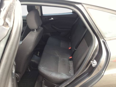 Used 2017 Ford Focus SEL FWD image 8