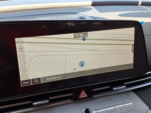 Certified 2025 Hyundai Elantra Limited image 22