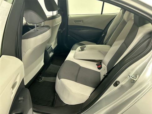 Used 2024 Toyota Corolla LE image 19