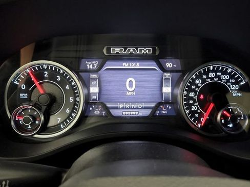 Used 2021 RAM 1500 Big Horn AWD/4WD image 32