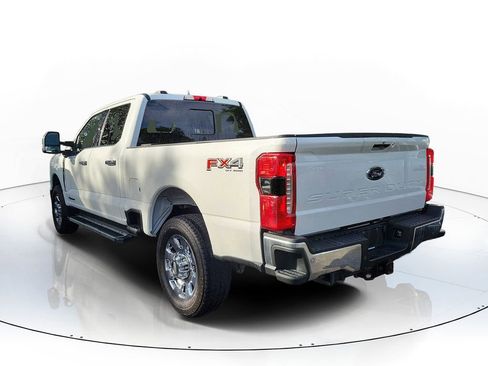 Used 2023 Ford F350 Lariat w/ Chrome Package AWD/4WD image 4
