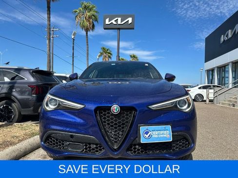 Used 2023 Alfa Romeo Stelvio Sprint RWD image 2