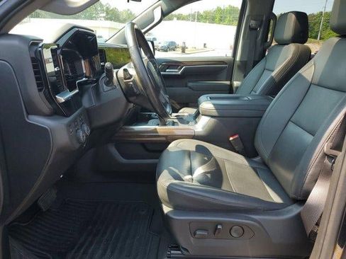 Used 2022 Chevrolet Silverado 1500 RST w/ Convenience Package II image 19