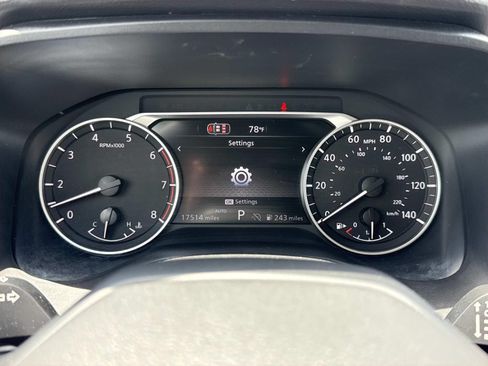 Certified 2026 Nissan Rogue SV AWD/4WD image 18