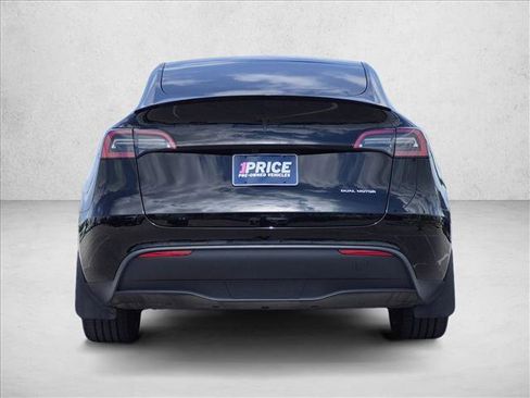 Used 2024 Tesla Model Y Long Range AWD/4WD image 6