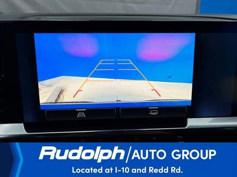 Used 2024 Chevrolet Silverado 1500 LT image 23