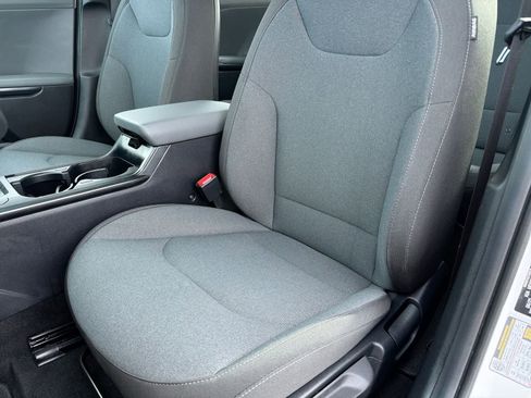 Used 2025 Kia K4 LXS image 1