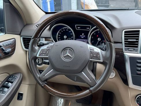 Used 2015 Mercedes-Benz ML 350 2WD image 28
