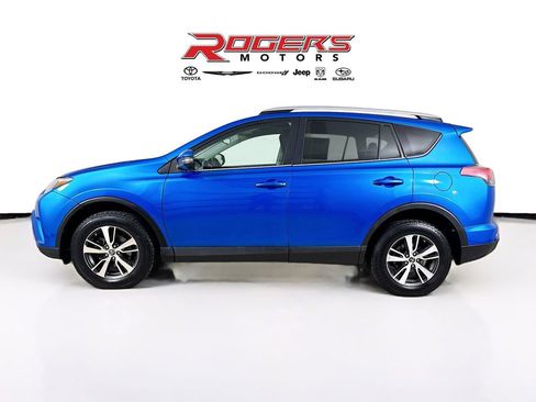 Used 2016 Toyota RAV4 XLE AWD/4WD image 9