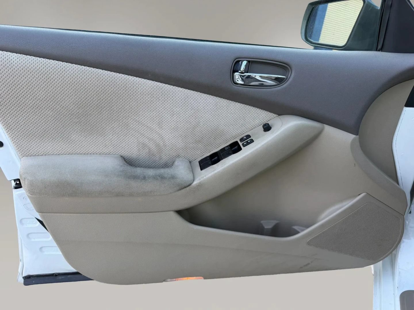 Used 2009 Nissan Altima 2.5 S FWD image 9
