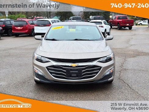 Used 2024 Chevrolet Malibu LT image 2