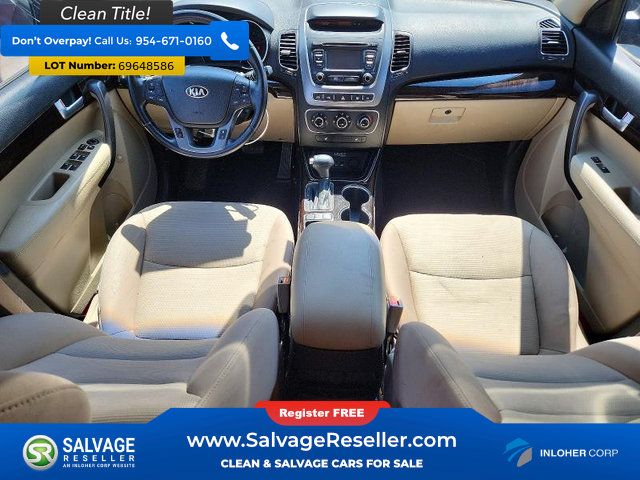 Used 2014 Kia Sorento LX FWD image 11