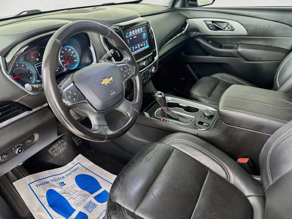 Used 2019 Chevrolet Traverse LT w/ LT Premium Package FWD image 11