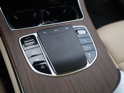 Used 2022 Mercedes-Benz GLC 300 4MATIC w/ Driver Assistance Package image 21